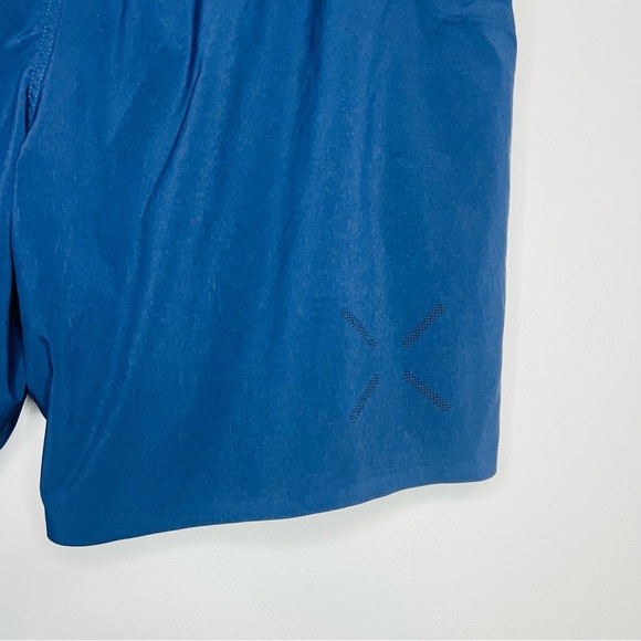 Ten Thousand Navy Lined Session Shorts XL 7in - Picture 6 of 8